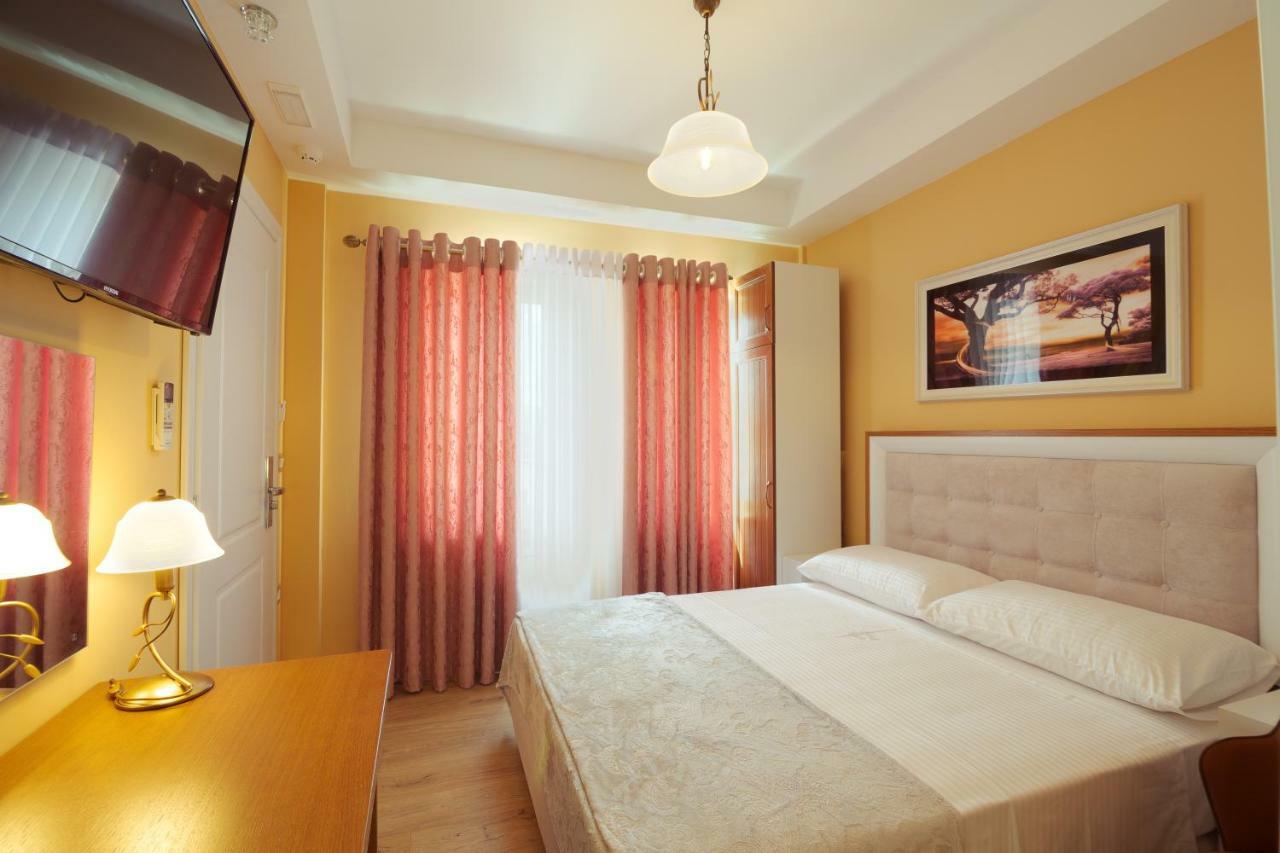Eagles Philadelphia Bed & Breakfast Korce Bagian luar foto