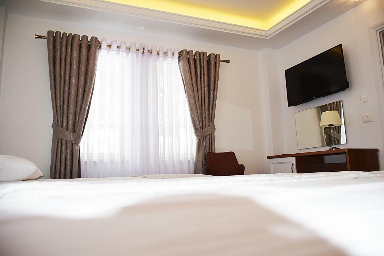 Eagles Philadelphia Bed & Breakfast Korce Bagian luar foto