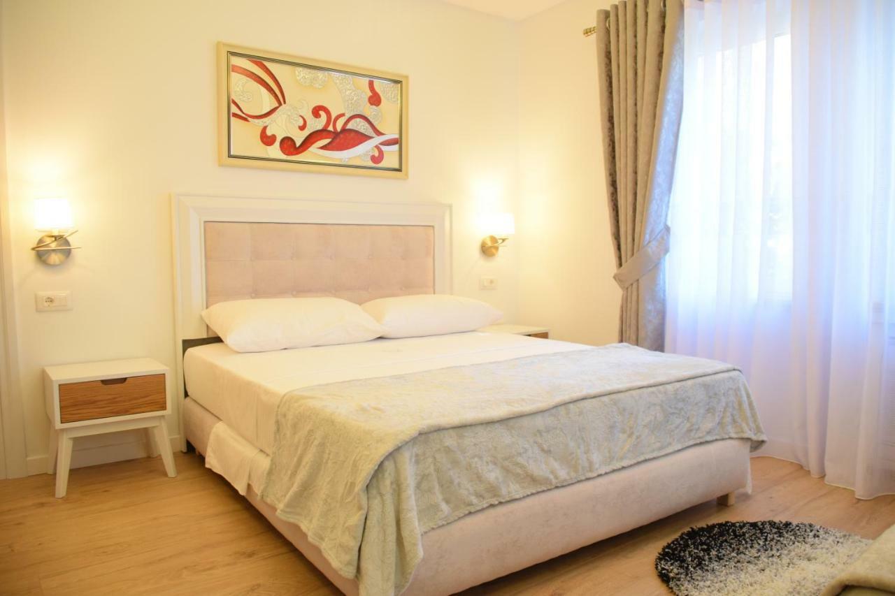 Eagles Philadelphia Bed & Breakfast Korce Bagian luar foto